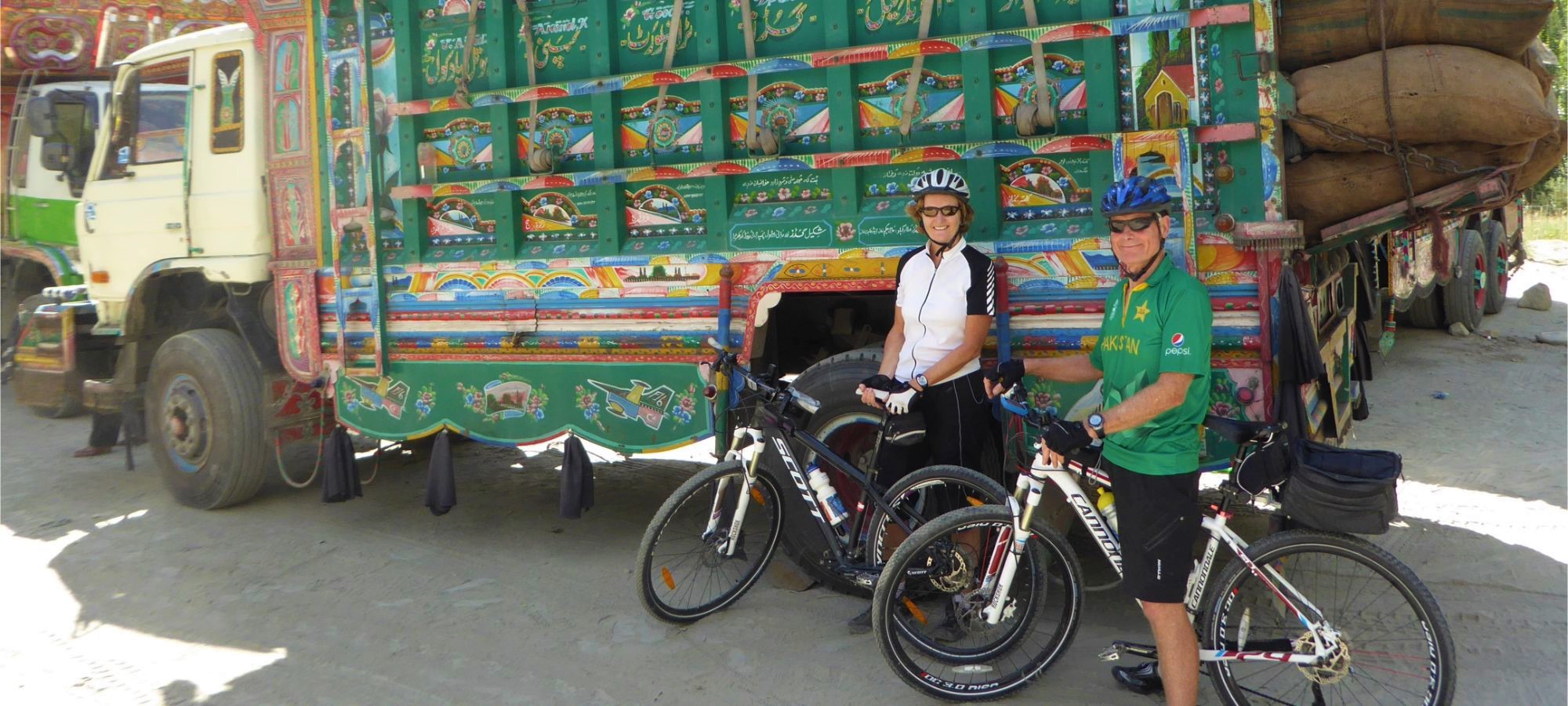 cycling The Karakoram highway 
